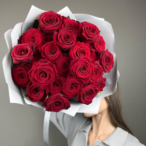 «Королевский бархат» – 25 роскошных красных роз из Эквадора  Рязань Рязанская область