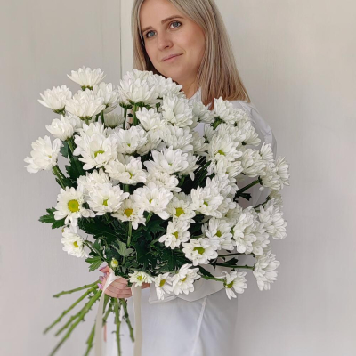 Букет «Ромашка» — свежесть белых хризантем в деревенском стиле Рязань Рязанская область