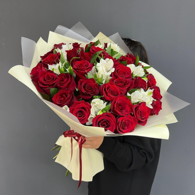 Букет «Танец любви» – гармония страсти и нежности в каждом лепестке Рязань Рязанская область