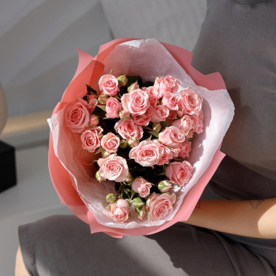 Букет «Поцелуй принцессы»  – нежные кустовые розы в королевском стиле Рязань Рязанская область