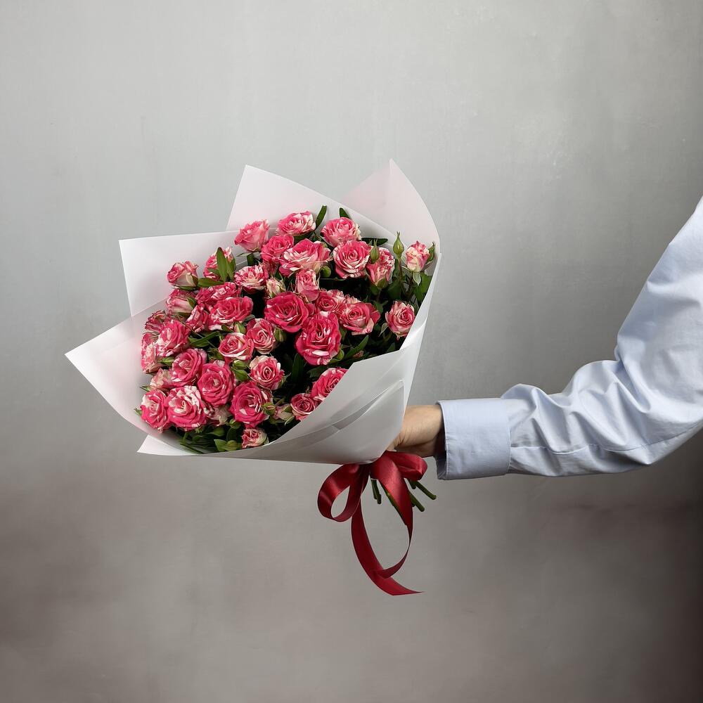 Букет «Фейерверк» – 9 пышных кустовых роз в огненной палитре Рязань Рязанская область