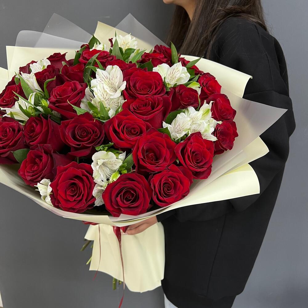 Букет «Танец любви» – гармония страсти и нежности в каждом лепестке Рязань Рязанская область