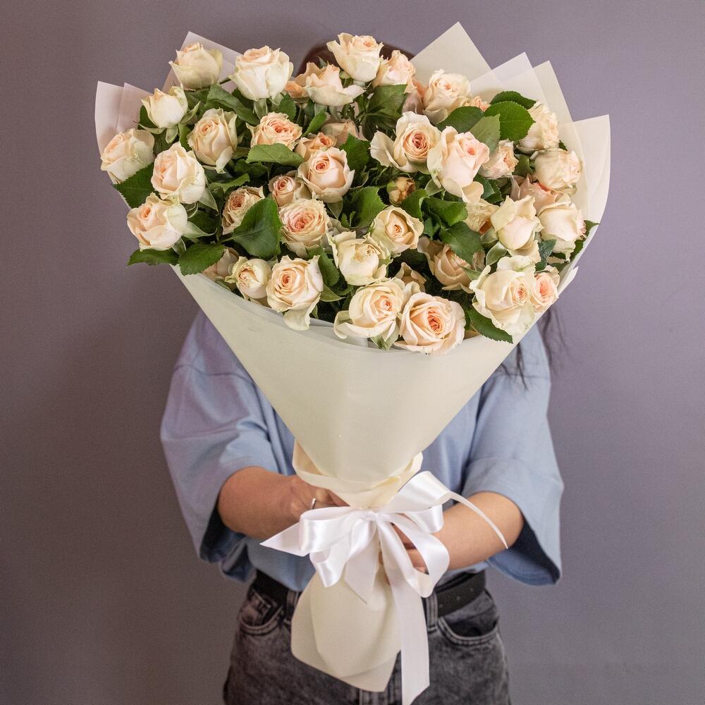 Букет «Персик» – пышные кустовые розы нежно-персикового оттенка Рязань Рязанская область