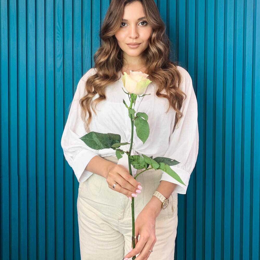 Комплимент из розовой эквадорской розы – минимализм роскоши Рязань Рязанская область