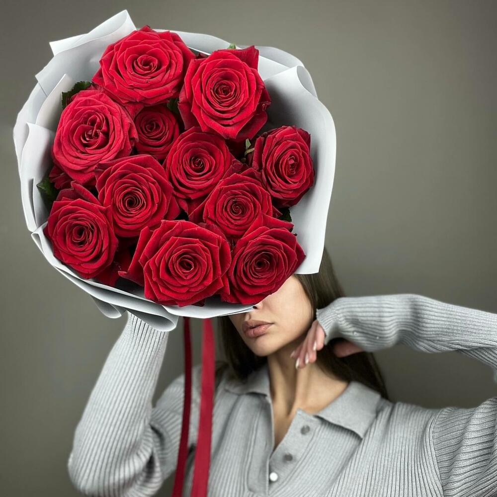 Букет «Красный бархат» – роскошь эквадорских роз Рязань Рязанская область