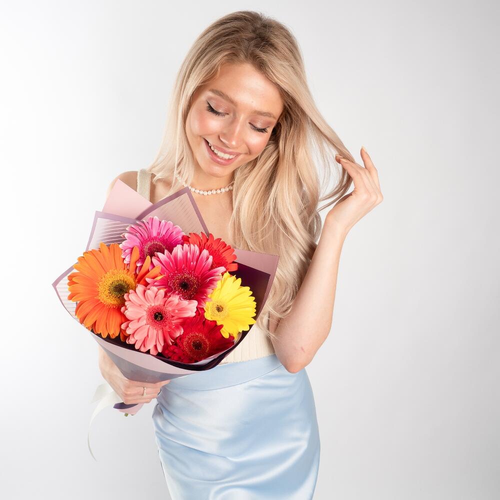 Солнечный букет из 7 свежих гербер – радость в подарок Рязань Рязанская область