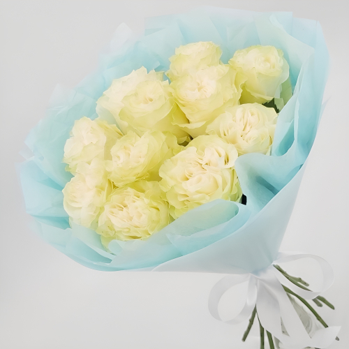 Букет «Кружевное облачко» – 11 белоснежных роз в нежной упаковке Рязань Рязанская область